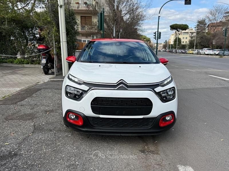Usata Citroën C3 Shine 83 CV (61 kW) 2022 Bianco Utilitaria
