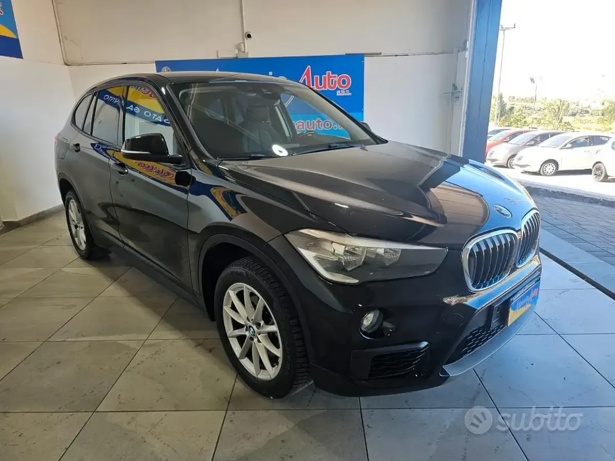 Usata BMW X1 150 CV (110 kW) 2016 Nero SUV
