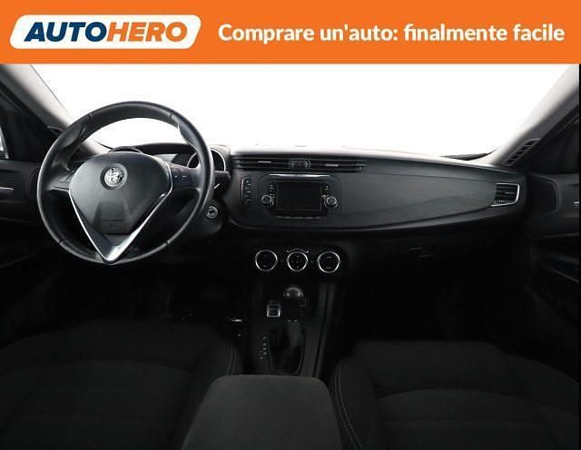 Usata Alfa Romeo Giulietta Super 120 CV (88 kW) 2017 Argento Utilitaria