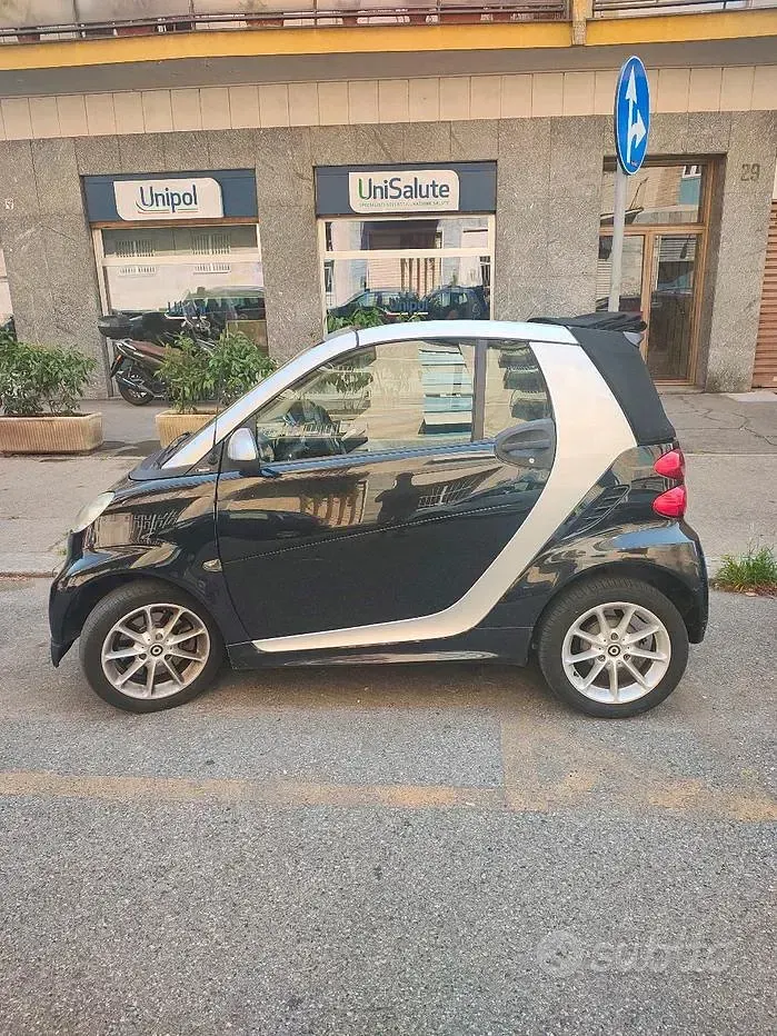 Usata Smart ForTwo Cabrio 71 CV (52 kW) 2014 Nero Cabrio