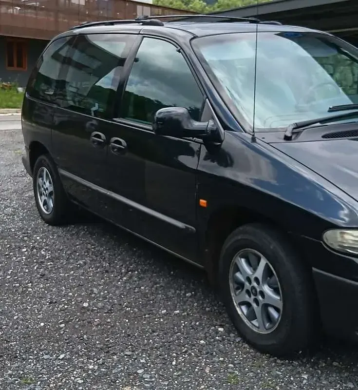 Usata Chrysler Grand Voyager Premium 116 CV (85 kW) 1999 Monovolume