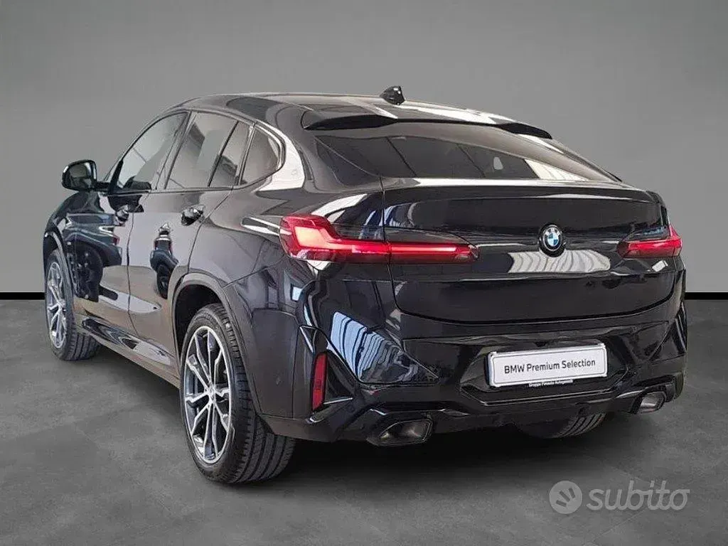 Usata BMW X4 M Sport 190 CV (139 kW) 2021 Nero / metallizzato SUV