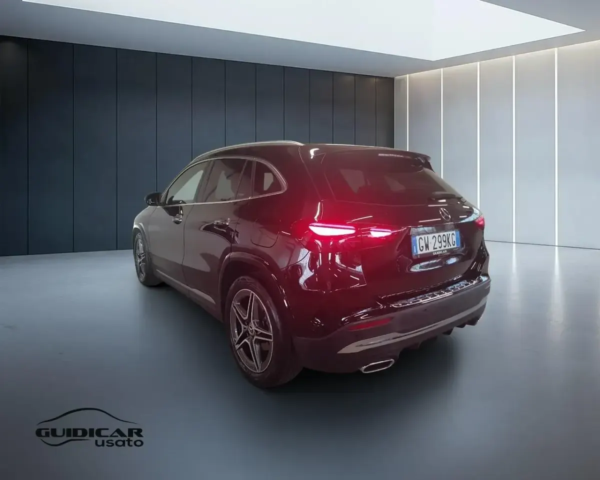 Usata Mercedes GLA200 Advanced Plus 150 CV (110 kW) 2024 Nero SUV