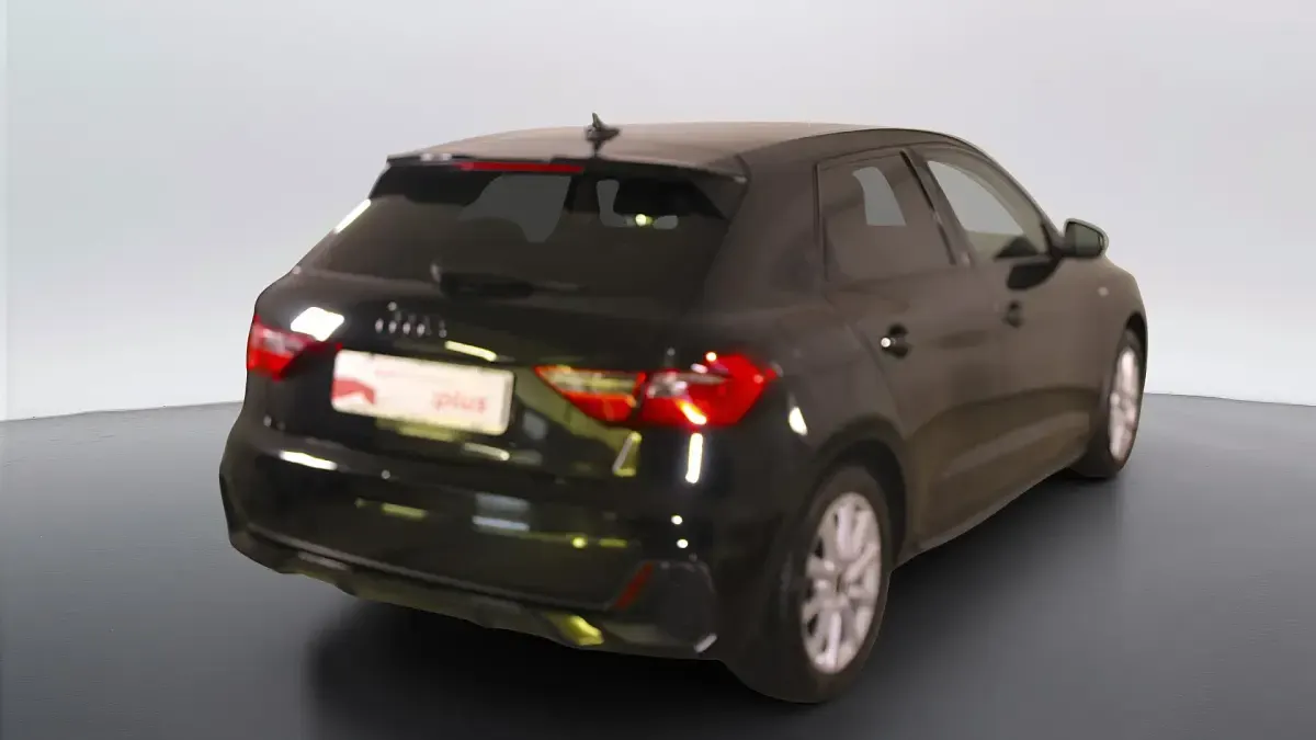 Usata Audi A1 Sportback S-Line 110 CV (80 kW) 2025 A1 nero Utilitaria