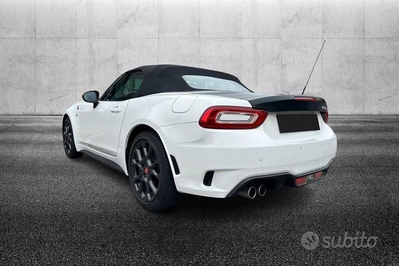 Usata Abarth 124 Spider 170 CV (125 kW) 2017 Bianco Cabrio