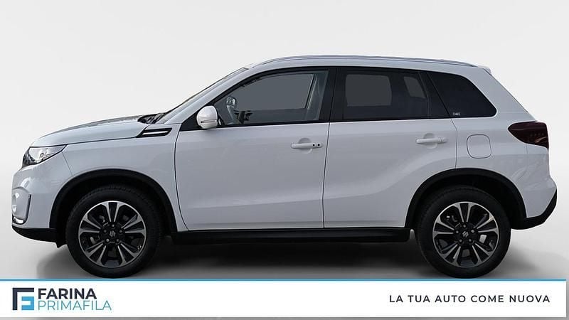 Usata Suzuki Vitara 101 CV (74 kW) 2022 Bianco SUV