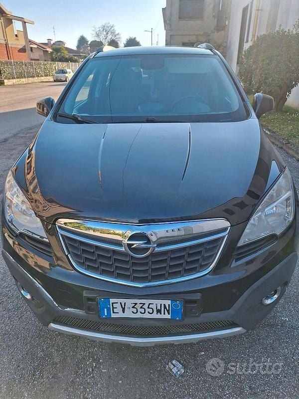Usata Opel Mokka 115 CV (84 kW) 2014 Nero SUV