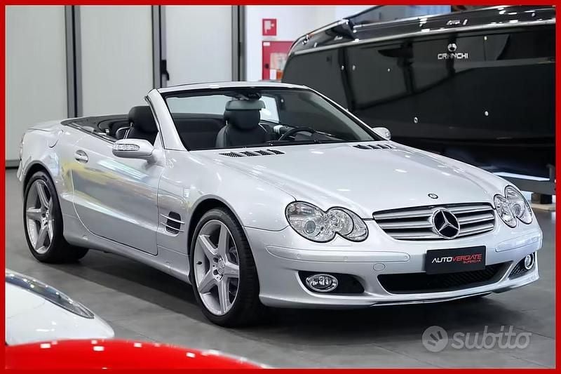 Usata Mercedes SL350 272 CV (200 kW) 2006 Grigio Cabrio