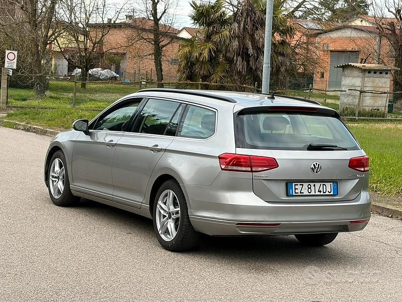 Usata VW Passat 150 CV (110 kW) 2015 Grigio Station wagon