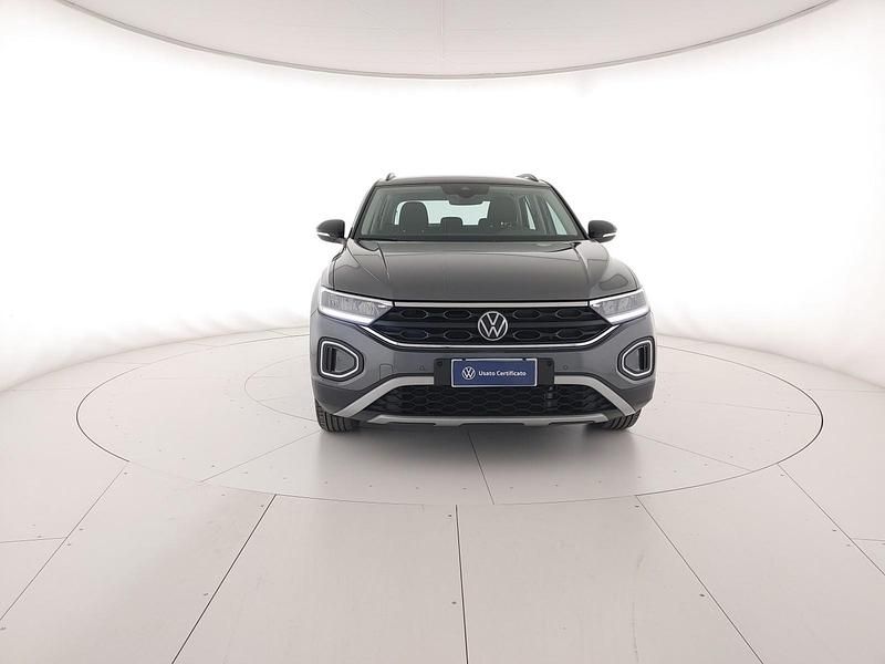Usata VW T-Roc Life 116 CV (85 kW) 2025 Indium grey metallizzato nero SUV