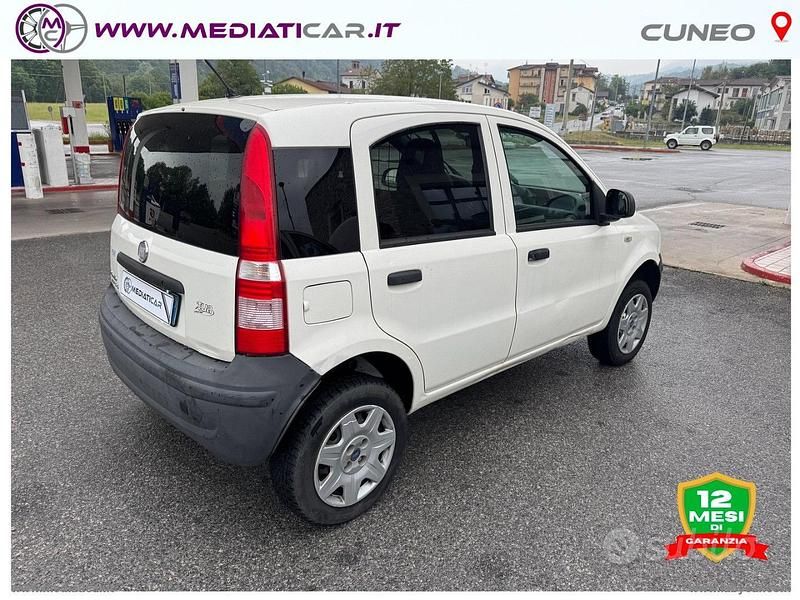 Usata Fiat Panda Active 69 CV (50 kW) 2010 Bianco Utilitaria