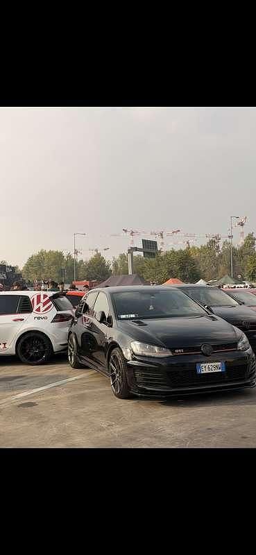 Usata VW Golf VII Business 230 CV (169 kW) 2015 Berlina