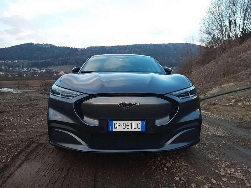 Usata Ford Mustang Mach-E Extended Range 258 kW (351 CV) 2021 Grigio SUV