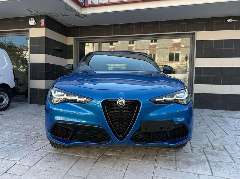 Nuova Alfa Romeo Stelvio Sprint 160 CV (117 kW) 2025 Other SUV