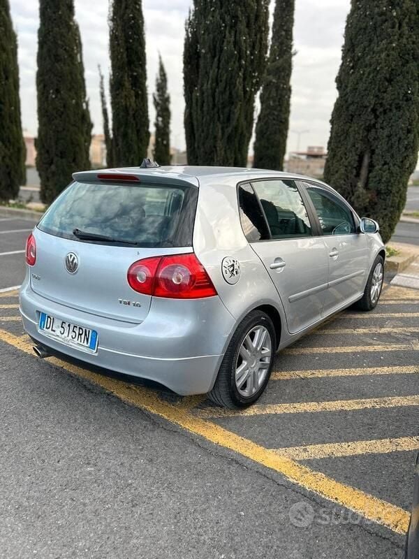 Usata VW Golf V 115 CV (84 kW) 2007 Grigio Berlina