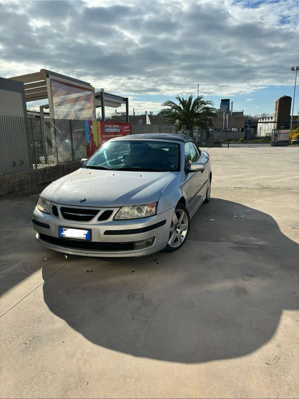 Usato 2005 Saab 9-3 Cabriolet 2.0 Benzin 150 CV (2.500 €)