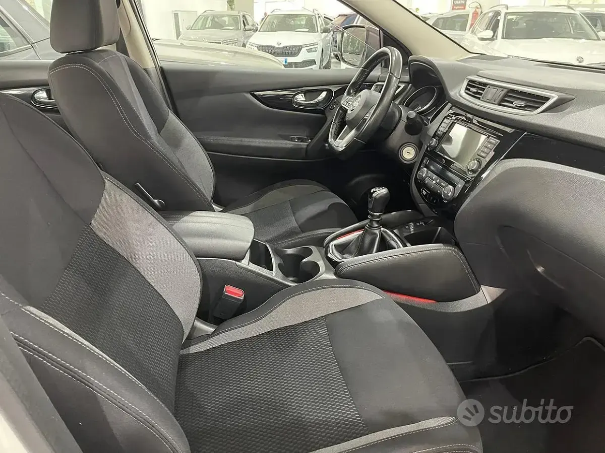 Usata Nissan Qashqai 116 CV (85 kW) 2019 Bianco SUV