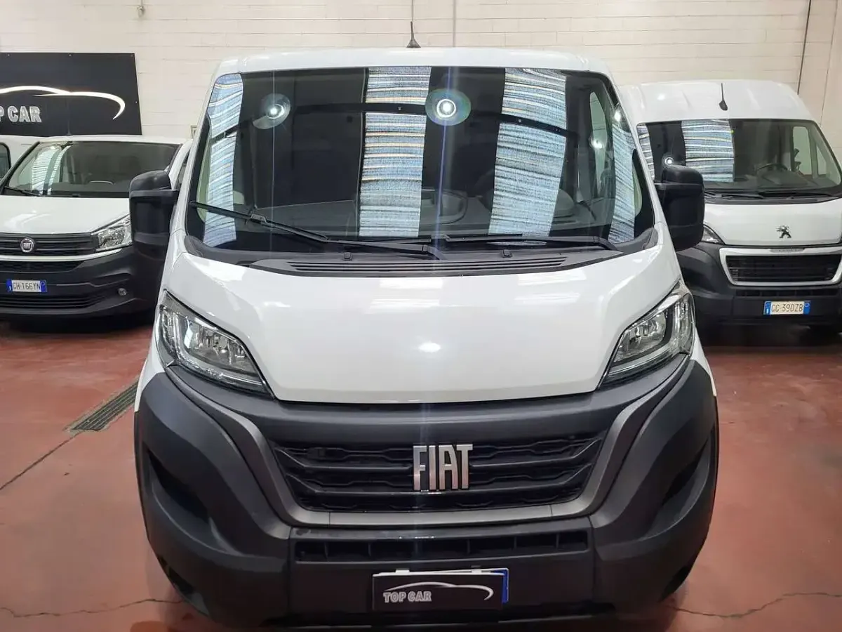 Usata Fiat Ducato 140 CV (102 kW) 2023 Bianco Furgone