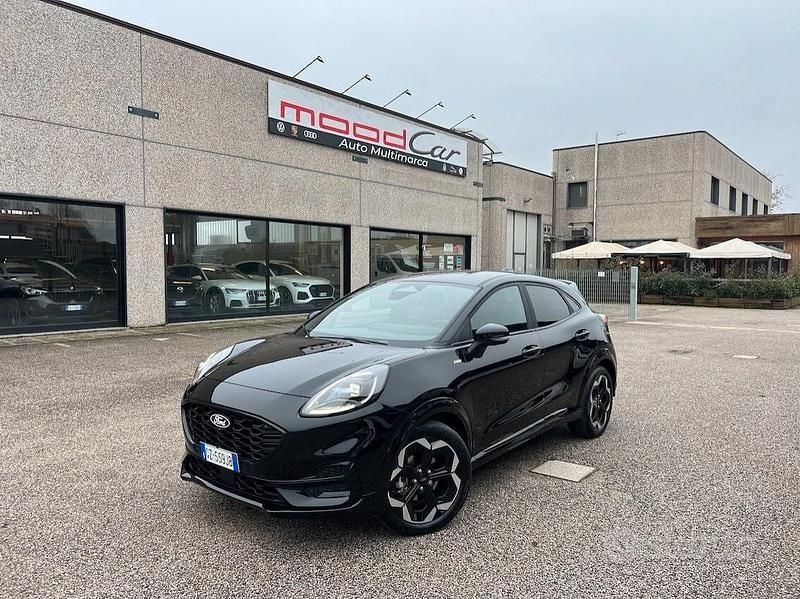 Nero Usata 2024 Ford Puma ST Tre volumi | 22.290 € (Buon prezzo) - Immagine 1/4