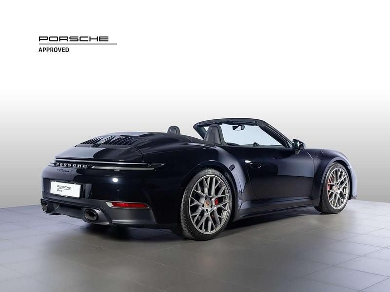 Usata Porsche 911 Carrera S Cabriolet 480 CV (353 kW) 2025 Nero jet metallizzato Cabrio