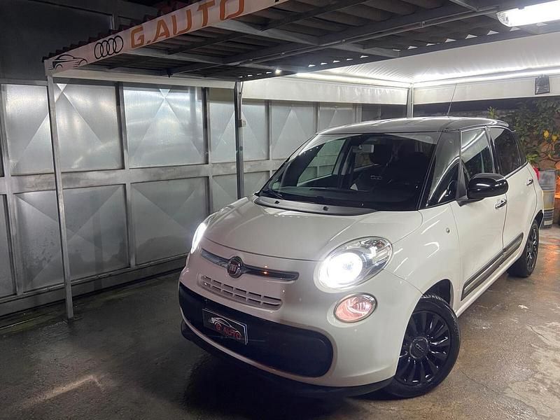 Usata Fiat 500L Lounge 85 CV (62 kW) 2013 Bianco Monovolume