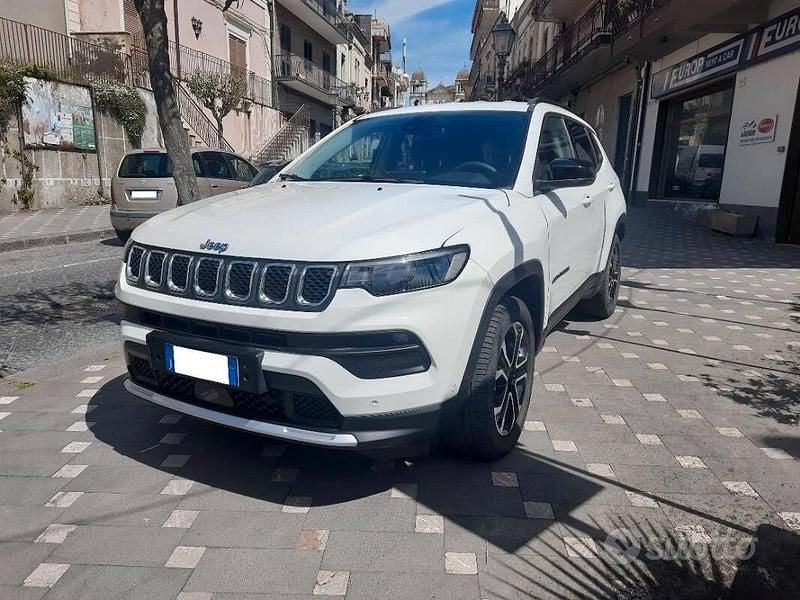 Usata Jeep Compass Limited 190 CV (139 kW) 2022 Bianco SUV