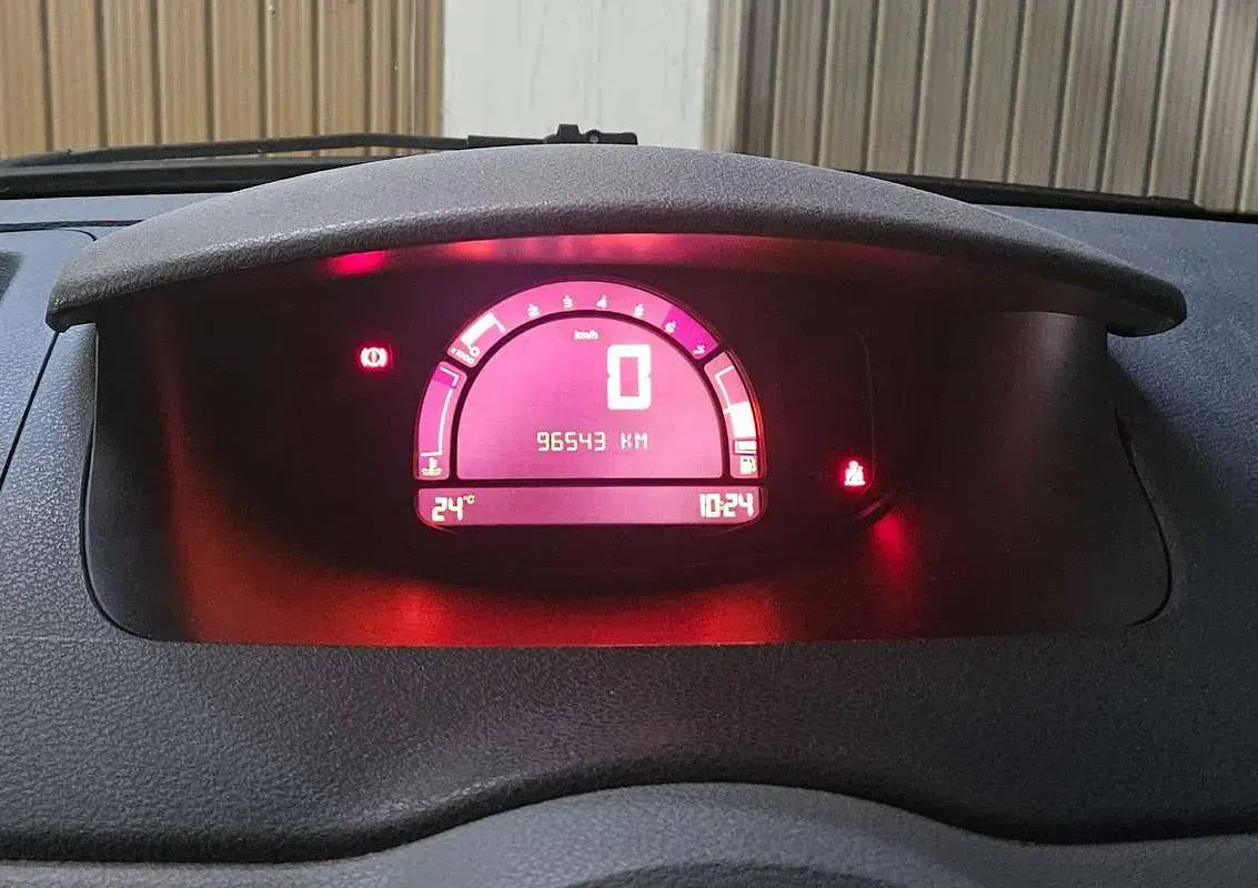 Usata Renault Modus 75 CV (55 kW) 2010 Bianco Monovolume