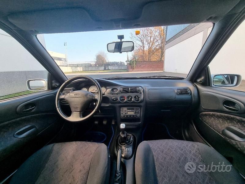 Usata Ford Escort 90 CV (66 kW) 1997 Grigio Station wagon