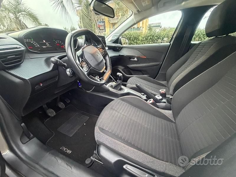 Usata Peugeot 208 75 CV (55 kW) 2021 Utilitaria