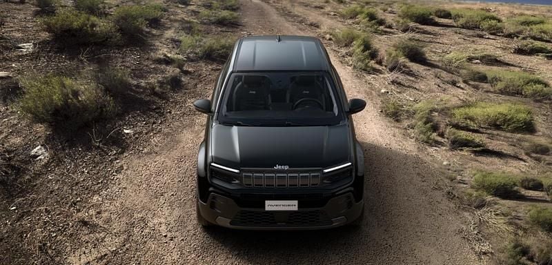 Usata Jeep Avenger Longitude 101 CV (74 kW) 2024 Nero SUV