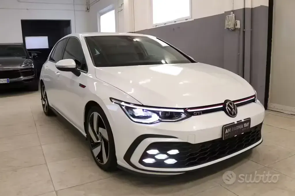 Usata VW Golf VIII GTI 245 CV (180 kW) 2020 Bianco Berlina