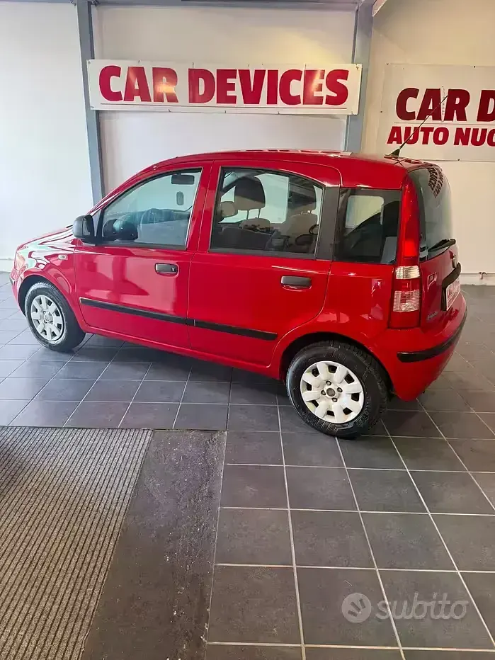 Usata Fiat Panda 69 CV (50 kW) 2010 Rosso Utilitaria