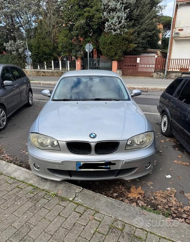 Usata BMW 118 122 CV (89 kW) 2007 Grigio Utilitaria