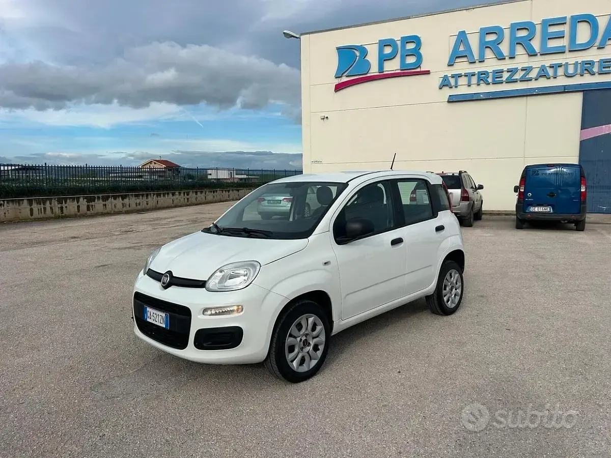 Usata Fiat Panda Easy 71 CV (52 kW) 2020 Bianco Utilitaria