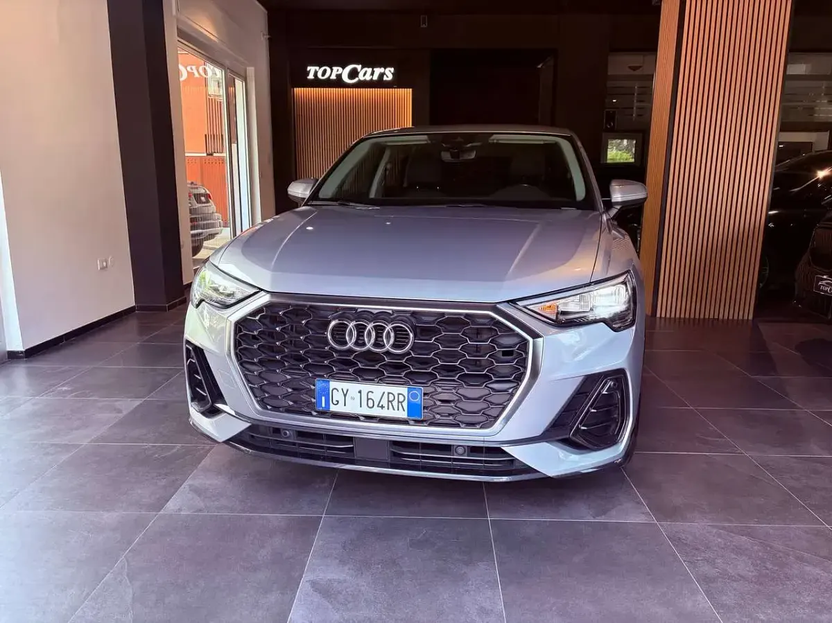Usata Audi Q3 Sportback 150 CV (110 kW) 2021 Argento SUV