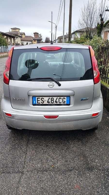Usata Nissan Note Visia 90 CV (66 kW) 2013 Utilitaria
