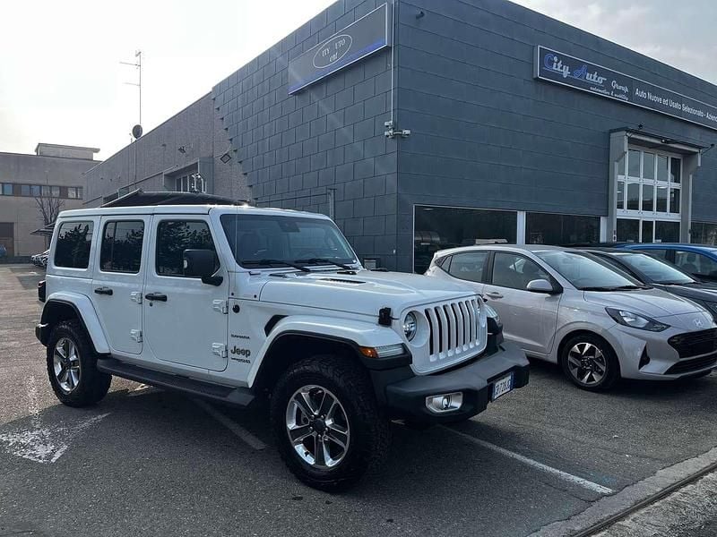 Usata Jeep Wrangler Unlimited Sahara 200 CV (147 kW) 2020 Bianco SUV