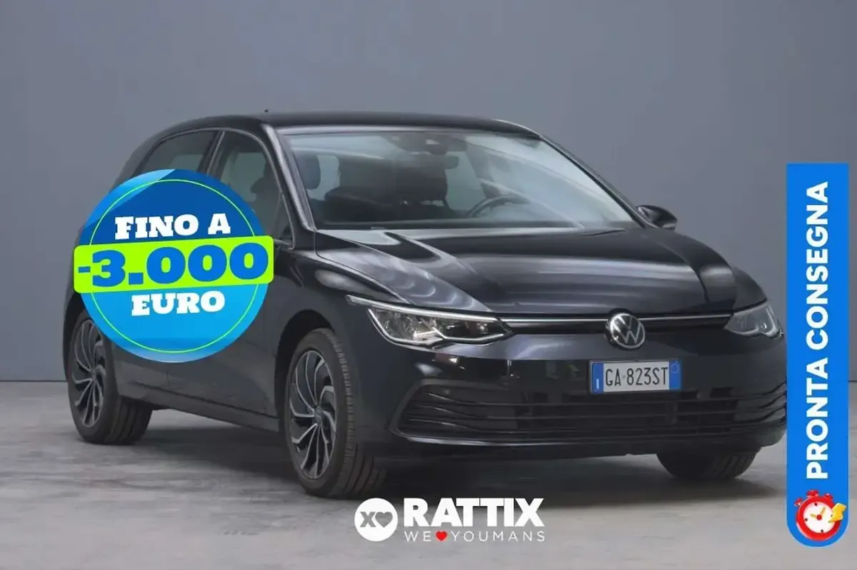 Usata VW Golf VIII Life 150 CV (110 kW) 2020 Berlina