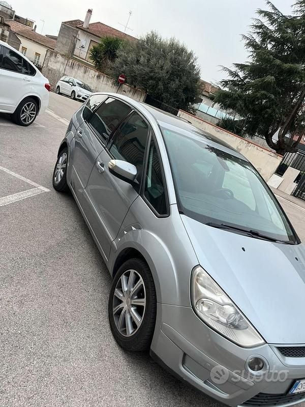 Usata Ford S-MAX S 140 CV (102 kW) 2006 Grigio Monovolume