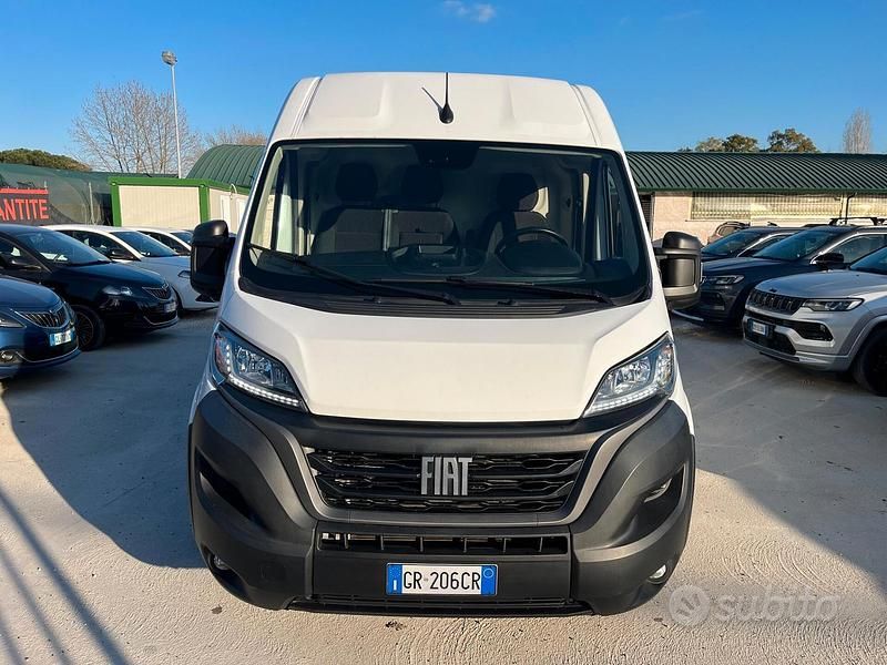 Begagnad Fiat Ducato Easy 140 HK (102 kW) 2023 Vit Van