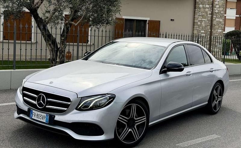 Usata Mercedes E220 Premium Plus 194 CV (142 kW) 2018 Berlina
