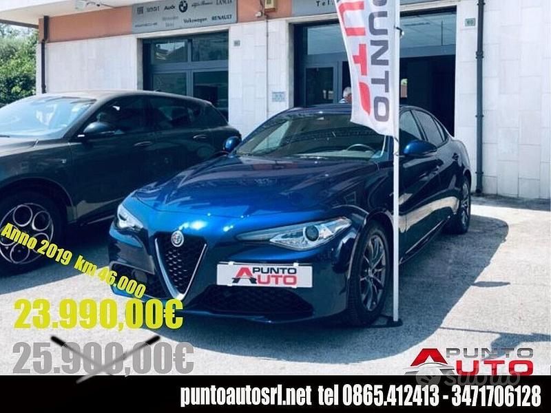 Nero Usata 2019 Alfa Romeo Giulia Tre volumi | 23.990 € (Buon prezzo) - Immagine 1/4