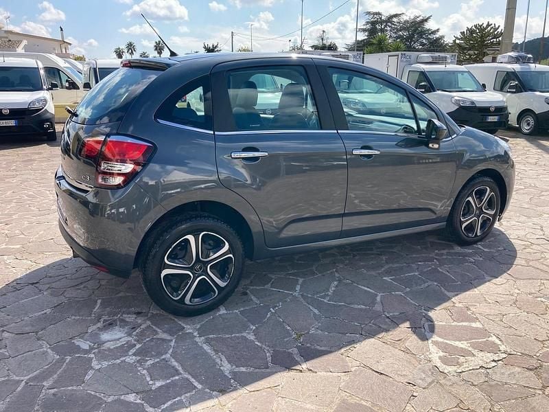 Usata Citroën C3 Feel 75 CV (55 kW) 2016 Grigio Berlina