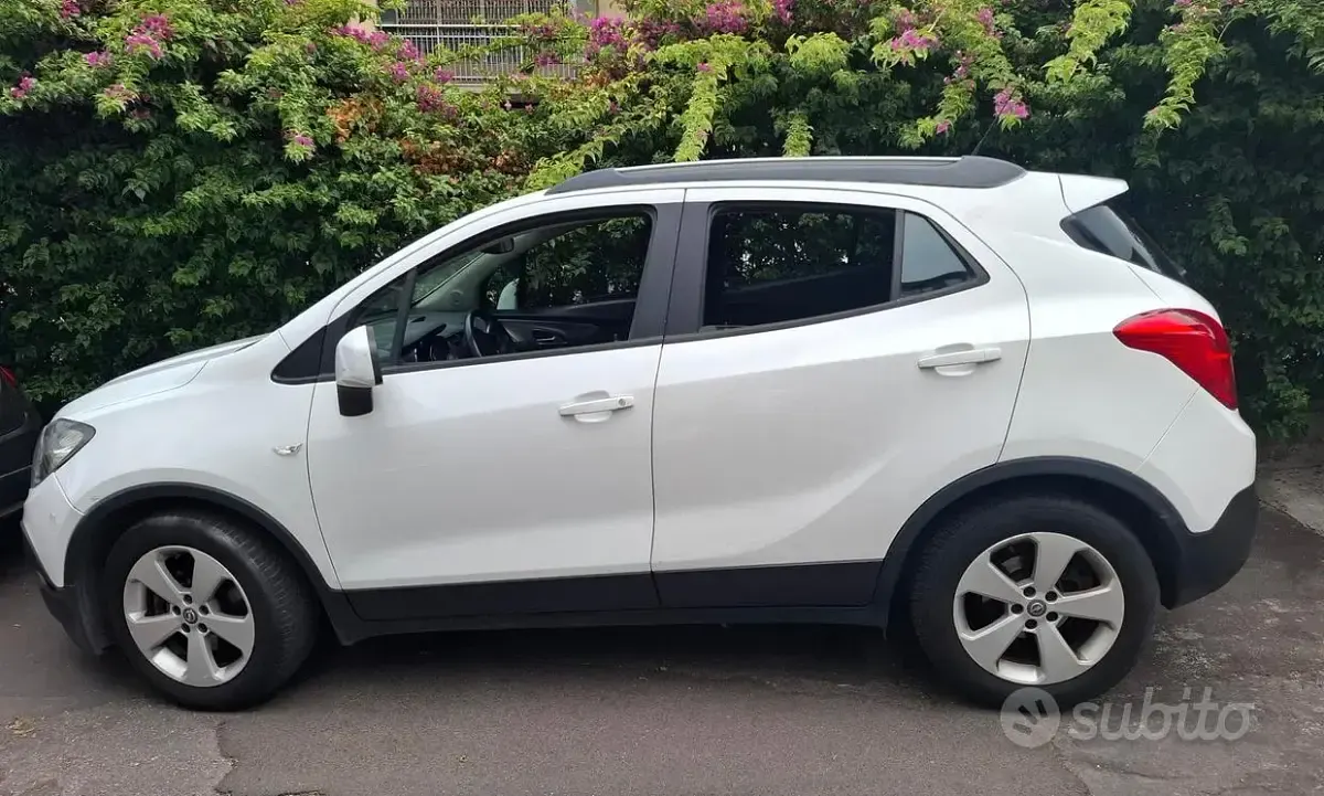 Usata Opel Mokka 136 CV (100 kW) 2015 Bianco SUV
