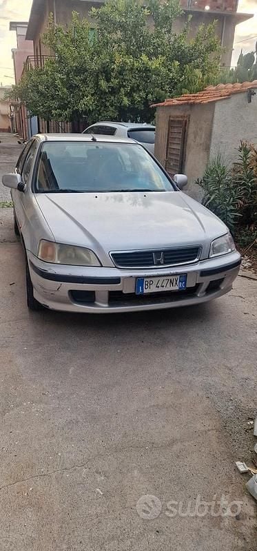 Usata Honda Civic 2000 Grigio Berlina