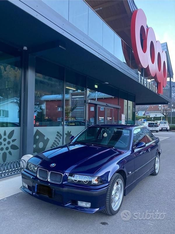 Blu Usata 1995 BMW 328 Coupé | 25.000 € - Immagine 1/4