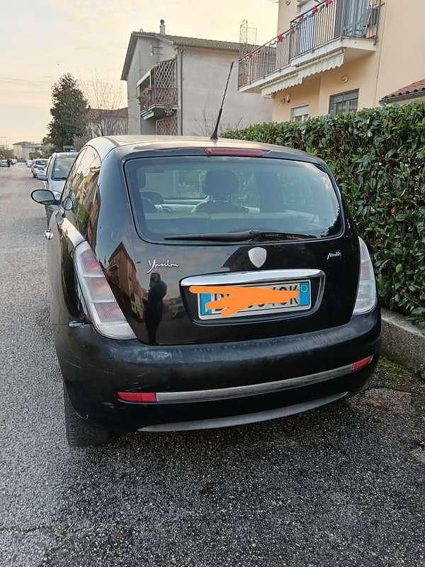 Usata Lancia Ypsilon 75 CV (55 kW) 2007 Utilitaria
