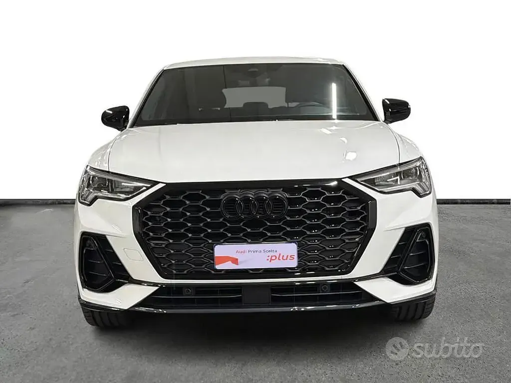 Usata Audi Q3 Sportback Comfort 150 CV (110 kW) 2025 Bianco SUV