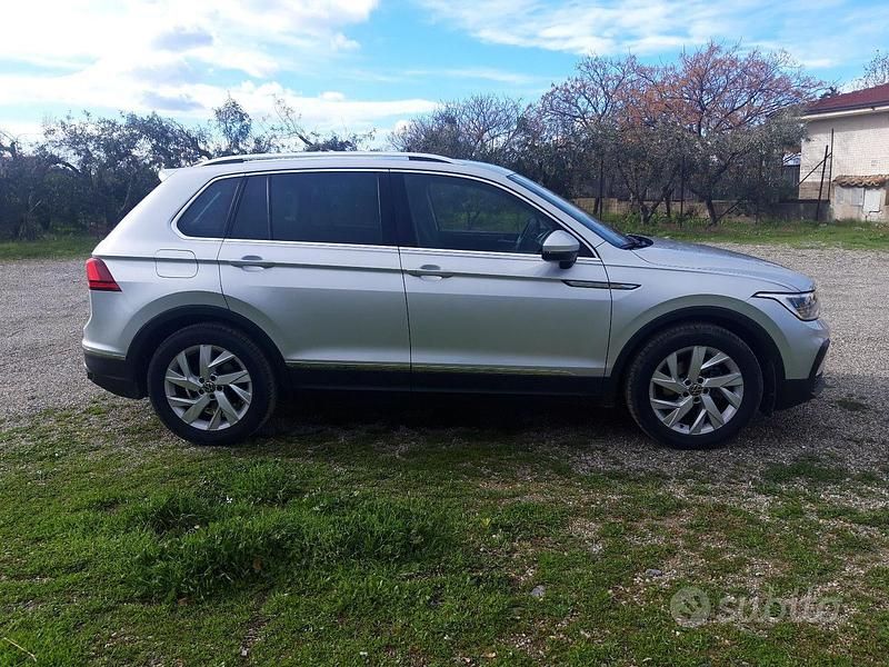 Usata VW Tiguan 122 CV (89 kW) 2021 Grigio SUV
