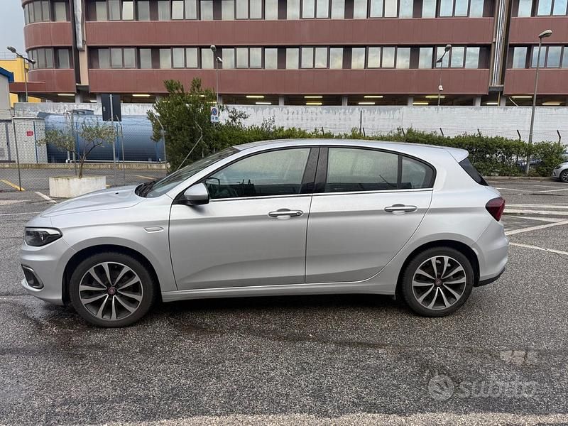 Usata Fiat Tipo Lounge 120 CV (88 kW) 2019 Grigio Berlina